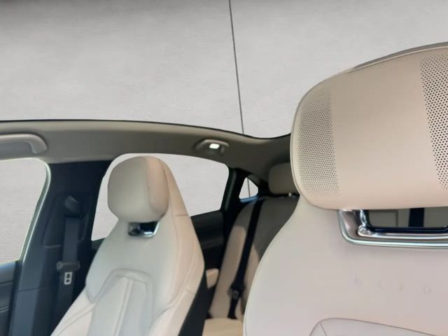 Mazda 6e