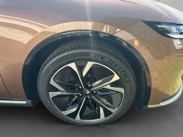 Mazda 6e