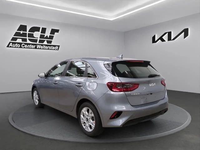Kia Ceed / cee'd