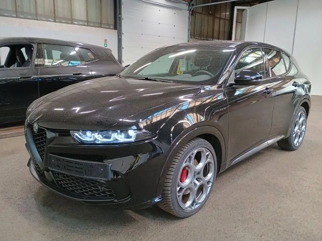 Alfa Romeo Tonale Veloce PANO KLIMA ALU SITZ KAMERA 2024 Hybride / Benzine