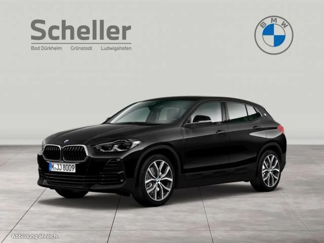 BMW X2 sDrive20i HiFi DAB LED RFK Navi Tempomat Shz 2022 Benzine