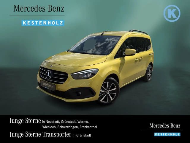 Mercedes-Benz T-Klasse T-Klasse T 180 d PROGRESSIVE*KAMERA*AHK*LED*LHZ BC 2024 Diesel