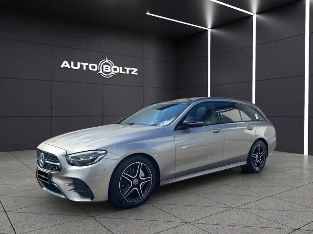 Mercedes-Benz E 220 d AMG Night Burmester Pano MBUX Kamera 2022 Diesel