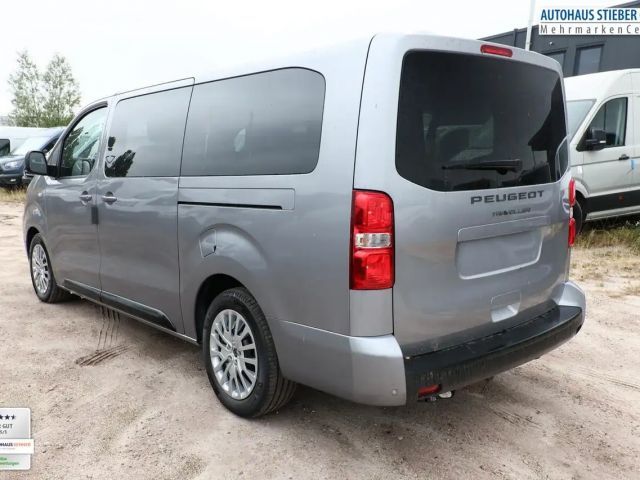 Peugeot Traveller