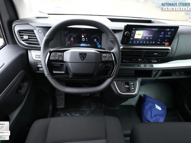 Peugeot Traveller