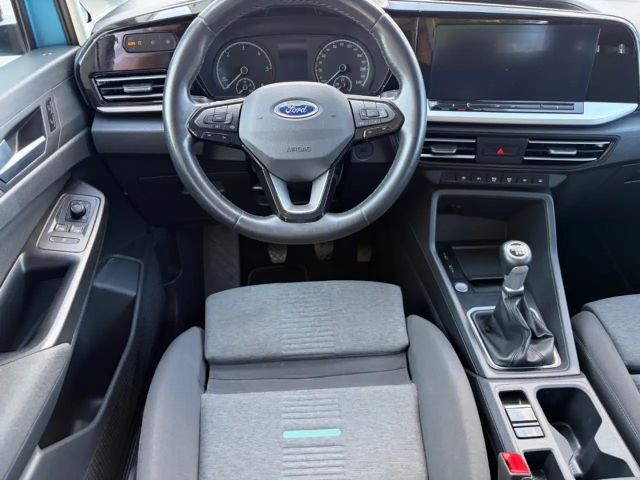 Ford Grand Tourneo