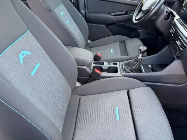 Ford Grand Tourneo