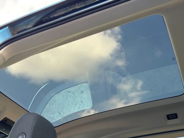 Ford Grand Tourneo