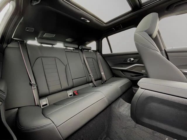 BMW 340