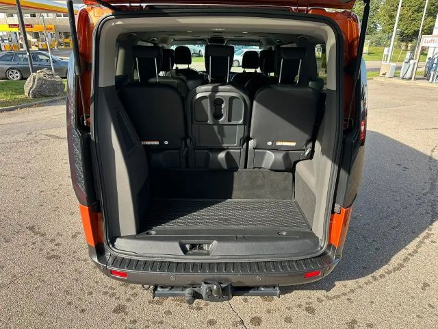 Ford Tourneo Custom