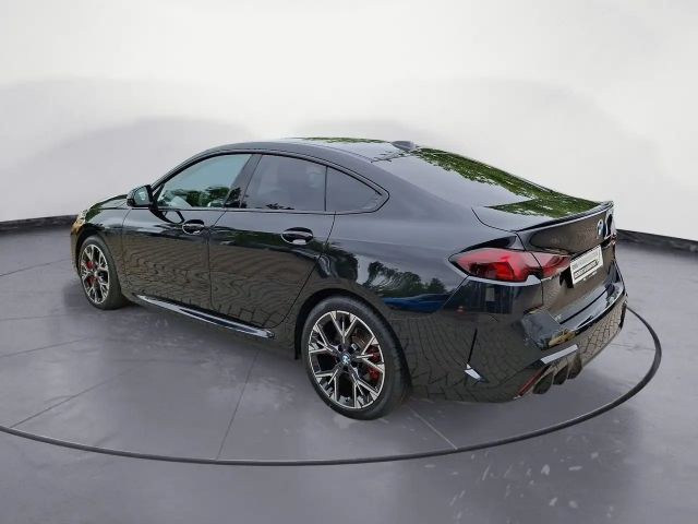 BMW 223