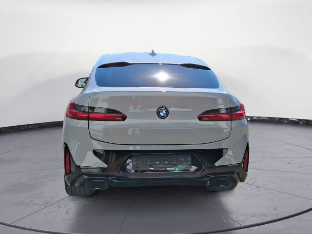 BMW X4 M