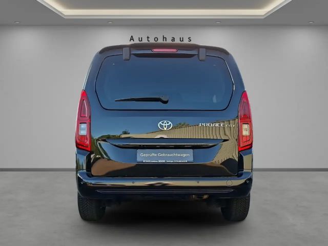Toyota Proace City