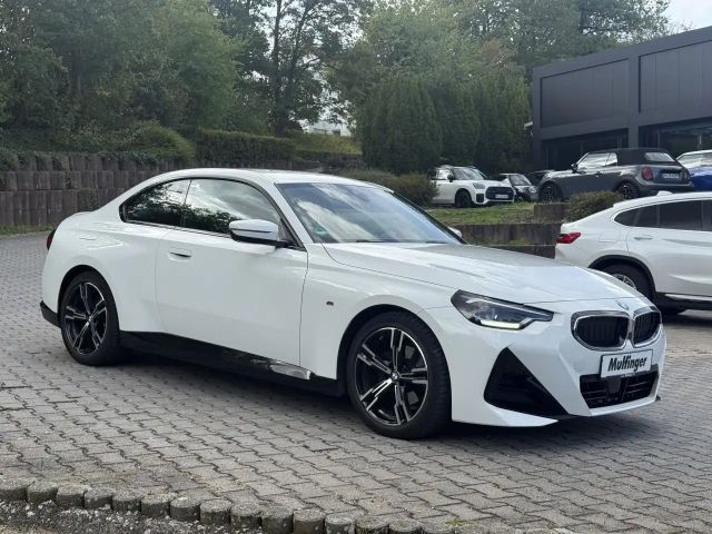 BMW 220