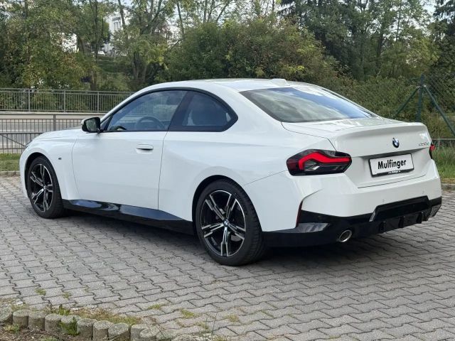 BMW 220