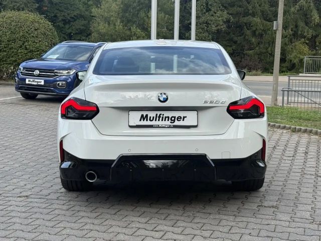 BMW 220