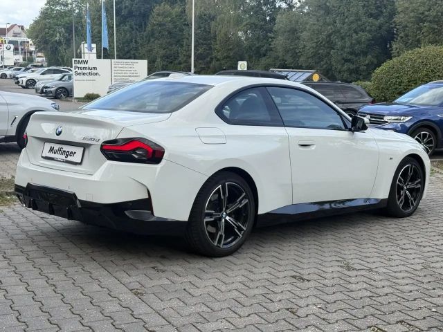 BMW 220