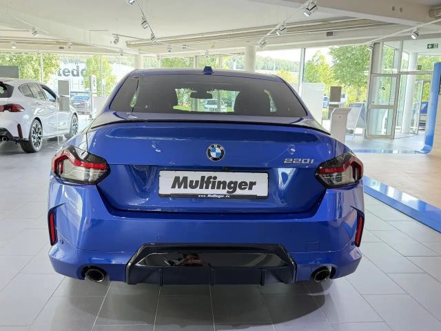 BMW 220