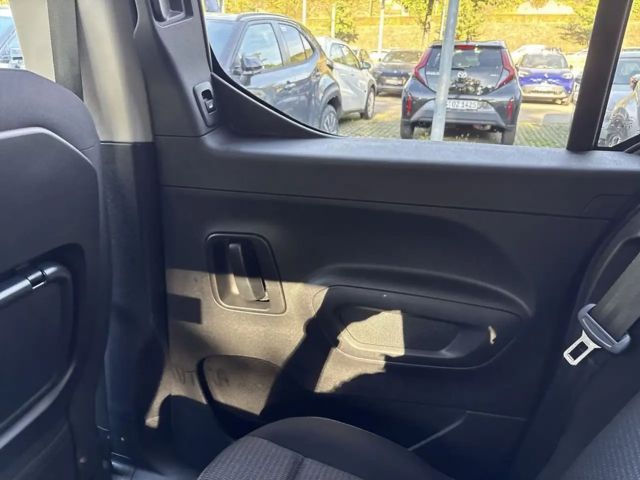 Toyota Proace City