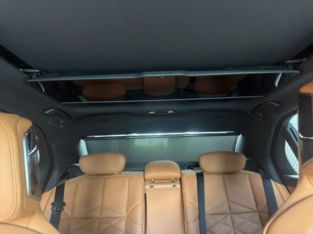 BMW 740