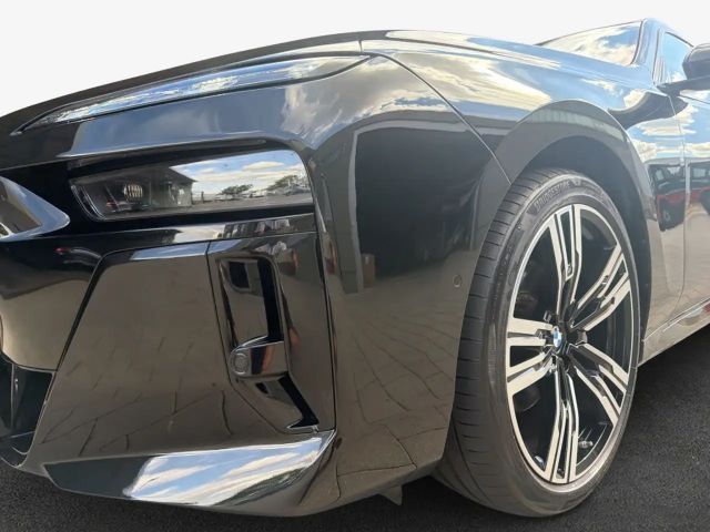 BMW 740