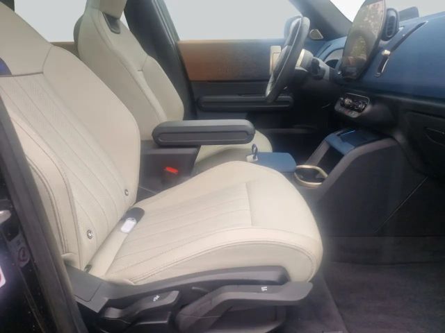 MINI Countryman C
