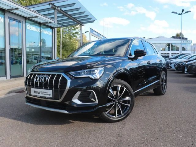 Audi Q3 35 TFSI advanced, Navi Plus, Assistenz-Paket 2021 Benzine