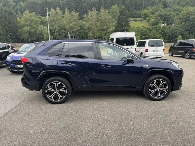 Suzuki Across