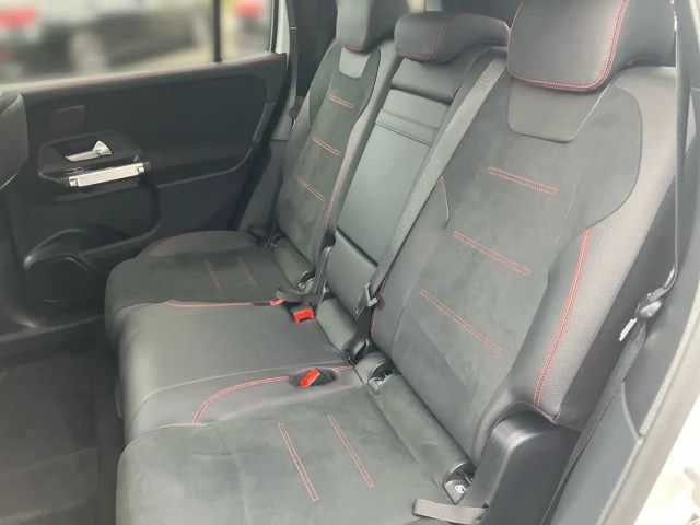 Mercedes-Benz GLB 250