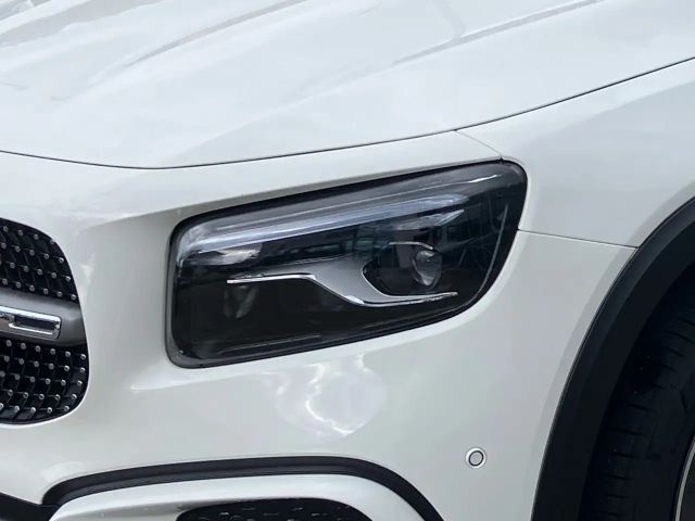 Mercedes-Benz GLB 250