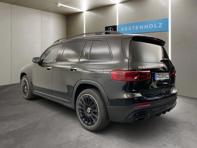 Mercedes-Benz GLB 200