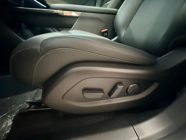 Mazda CX-6e