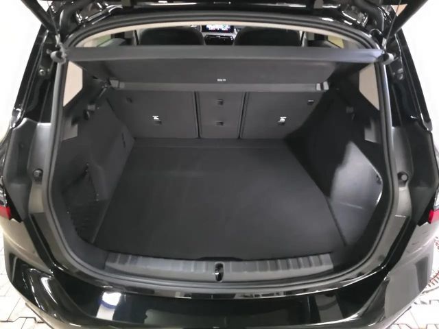 BMW 216
