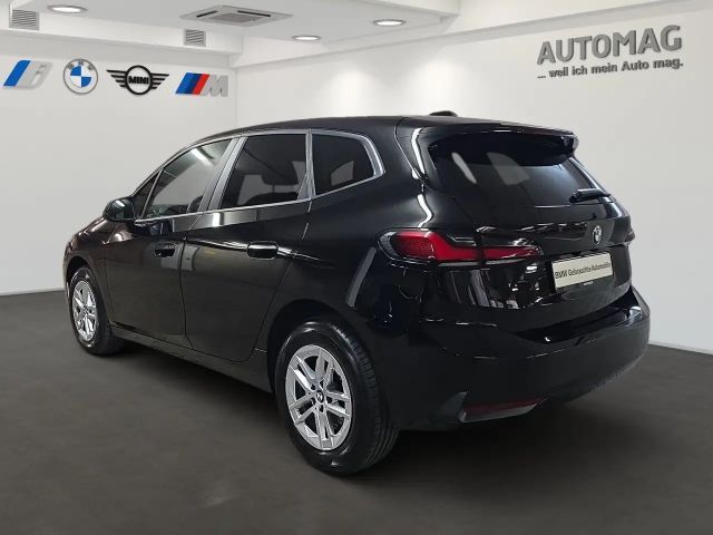 BMW 216