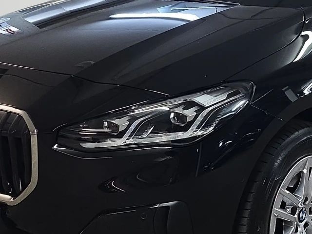 BMW 216