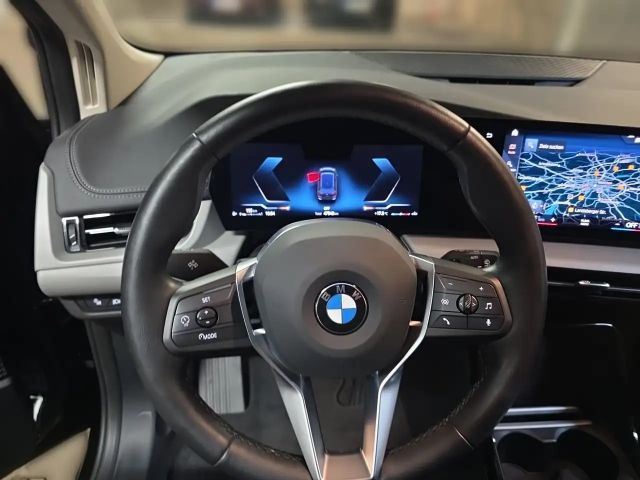 BMW 216