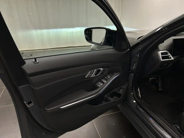 BMW 340