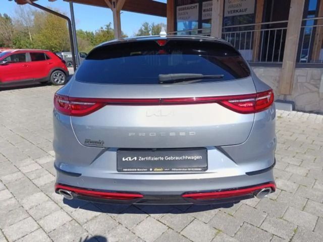 Kia ProCeed / pro_cee'd