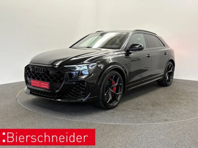 Audi RS Q8 performance AKTION! KERAMIK 305KMH PANO AHK B&O SP 2026 Benzine