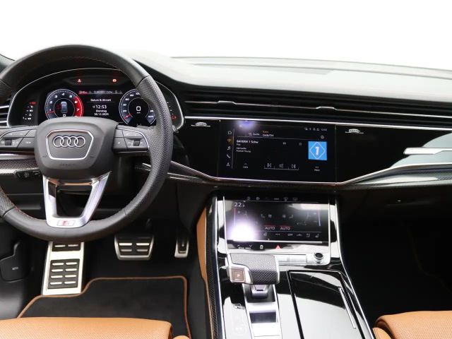 Audi SQ8