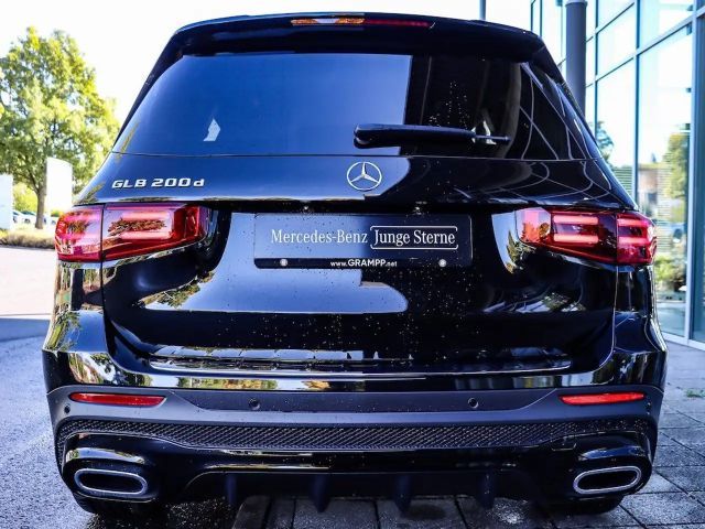 Mercedes-Benz GLB 200