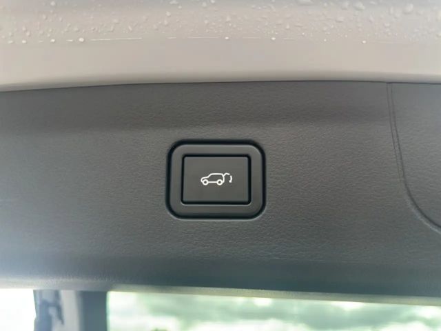 Mazda CX-6e