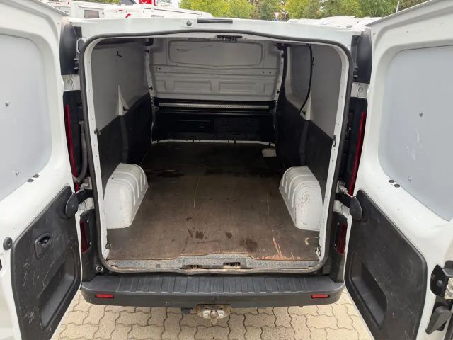 Nissan NV300