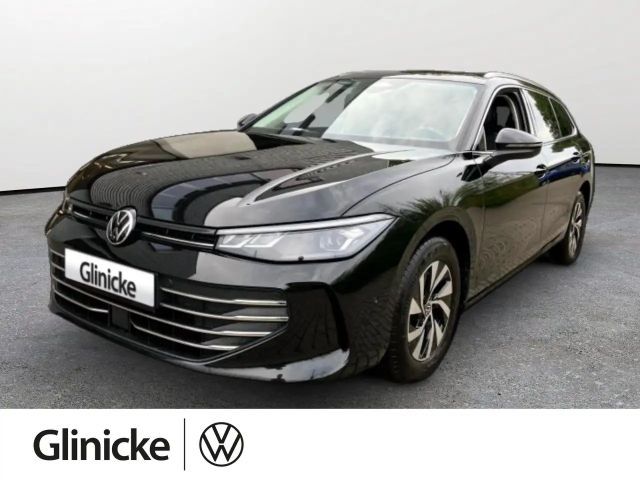 Volkswagen Passat Variant Passat 2.0 TDI DSG Navi AHK RüKa DCC Head-Up 2024 Diesel