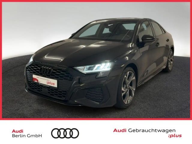 Audi A3 S line 30 TFSI 6-Gang NAVI PDC 2023 Benzine