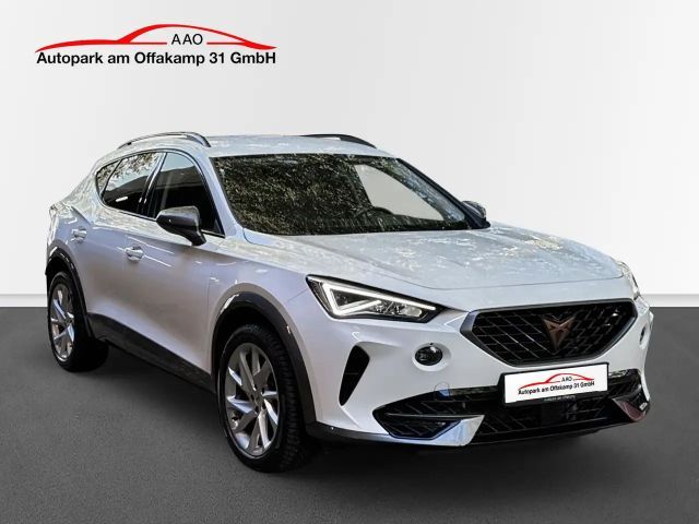 Cupra Formentor Basis e-Hybrid *LED *CAM *AppleCar 2022 Hybride / Benzine