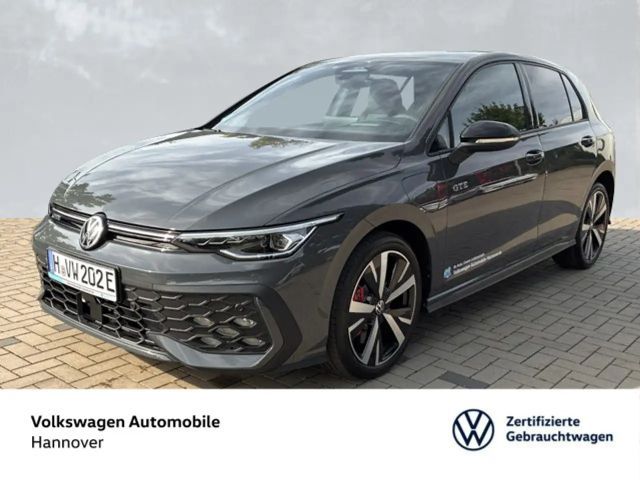 Volkswagen Golf GTE GTE 1.5 TSI DSG eHybrid HUD Rückfahrkamera 2026 Hybride / Benzine