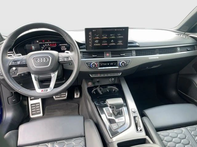 Audi RS4