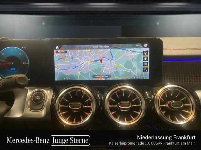 Mercedes-Benz EQB 300