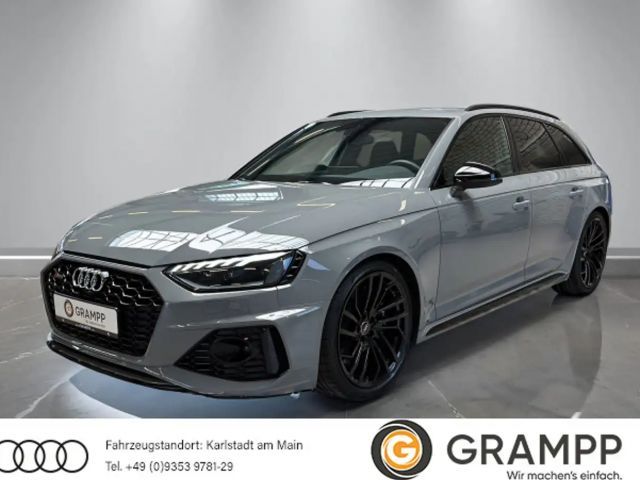 Audi RS4 +SPORTABGAS+MATRIX-LED+KAMERA+MASSAGE 2022 Benzine
